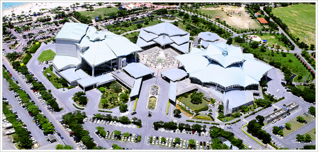 Okinawa Convention Center.jpg